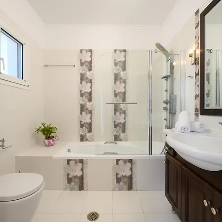 Olgas Luxury Villa, Corfu Greece Villa *