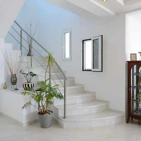 Olgas Luxury Villa, Corfu Greece