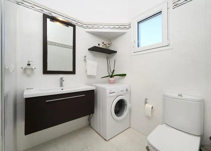 Villa Olgas Luxury Villa, Corfu Greece *